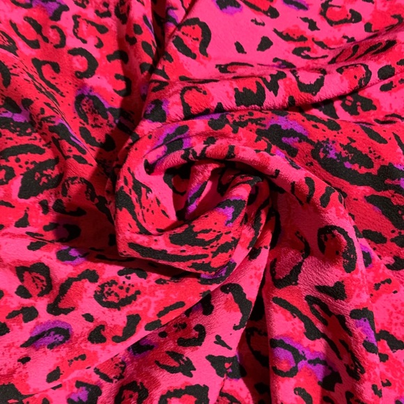 COPY - CAPSULE London Hot Pink Leopard Print Boxy… - Picture 7 of 16